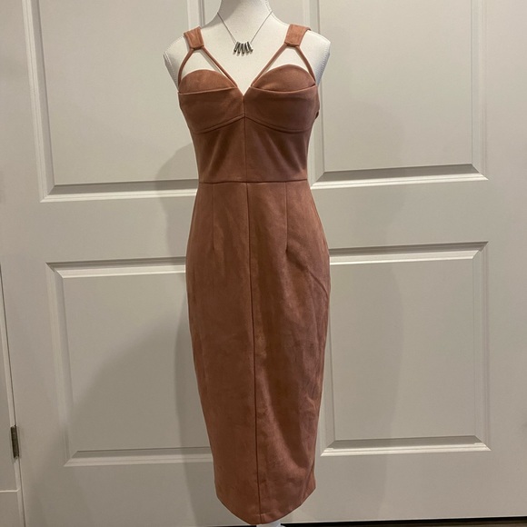 🤡BOGO🤡 L’ATISTE Faux Suede Dusty Rose Strap Dress - Womens M, Excellent - Picture 10 of 10